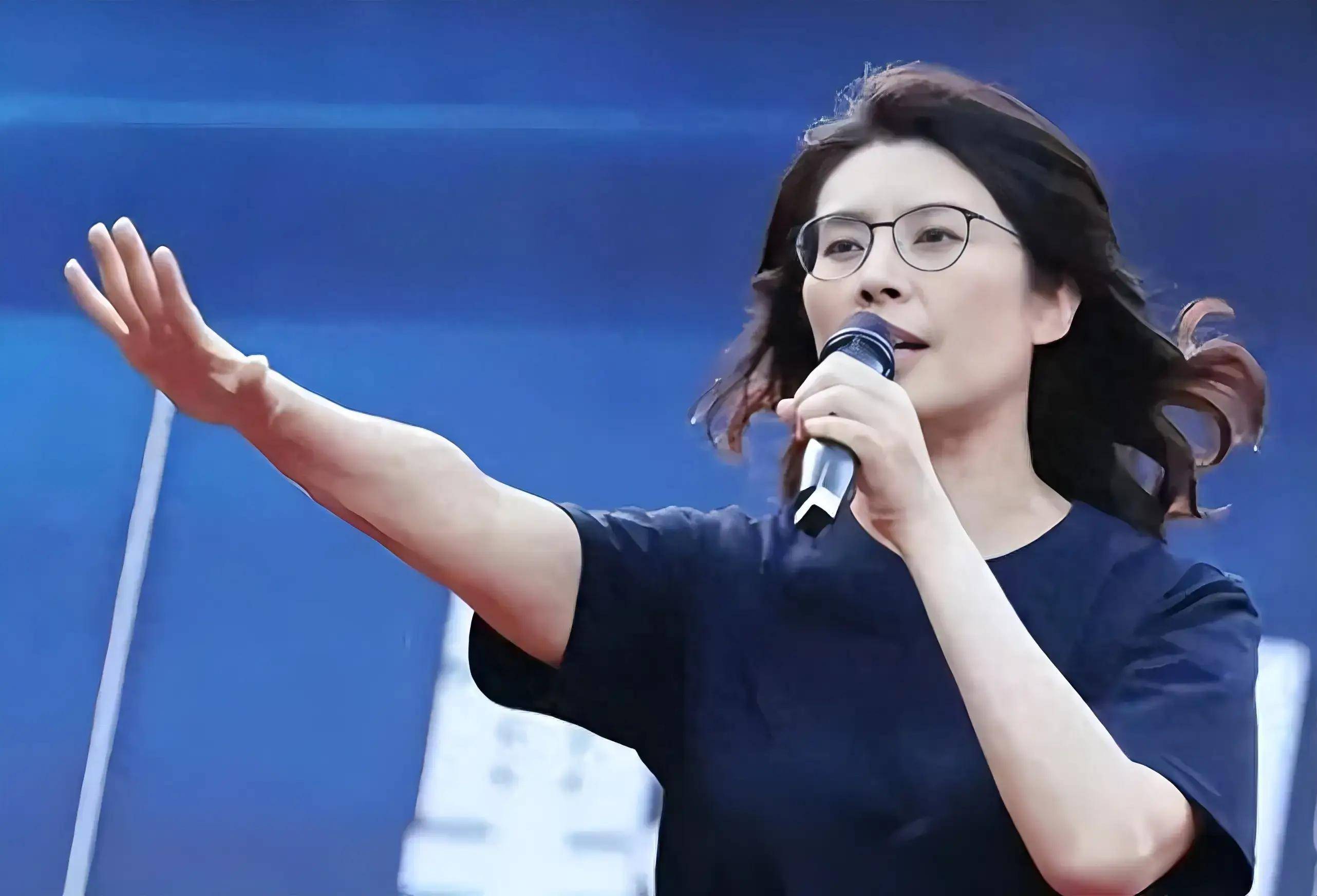 最后3天<strong></p>
<p>西鳳酒
</strong>，鄭麗文支持率暴漲，洪秀柱定調(diào)：必須就統(tǒng)一表明態(tài)度:西鳳酒
