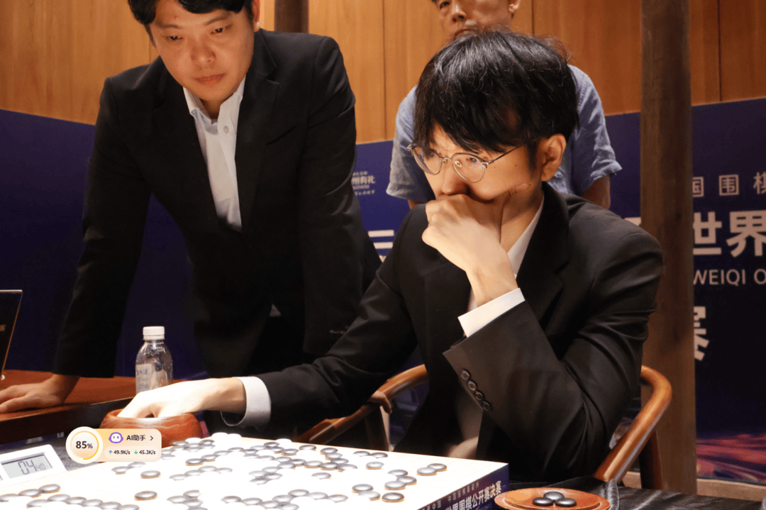 成都棋手黨毅飛擊敗韓國第一人，拿下職業(yè)生涯第二個(gè)世界冠軍:西鳳酒
