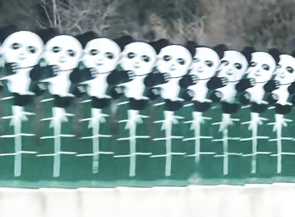 四川一高速上熊貓圖案裝置被指“鬼畜”<strong></p>
<p>西鳳酒
</strong>，高速方回應：沒那么抽象，已上報情況:西鳳酒
