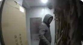 湖南一女主播被偽裝的包裹炸傷<strong></p>
<p>西鳳酒
</strong>，永州公安：正在核實(shí)具體情況:西鳳酒
