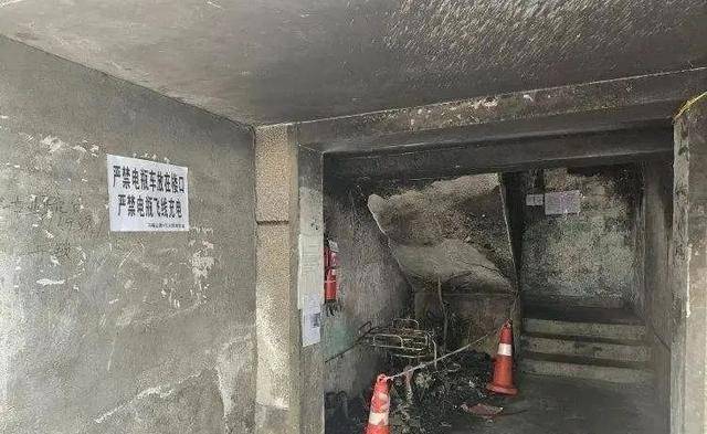 僅僅30秒<strong></p>
<p>西鳳酒
</strong>，男子全身燒傷90%！別再這樣充電！:西鳳酒
