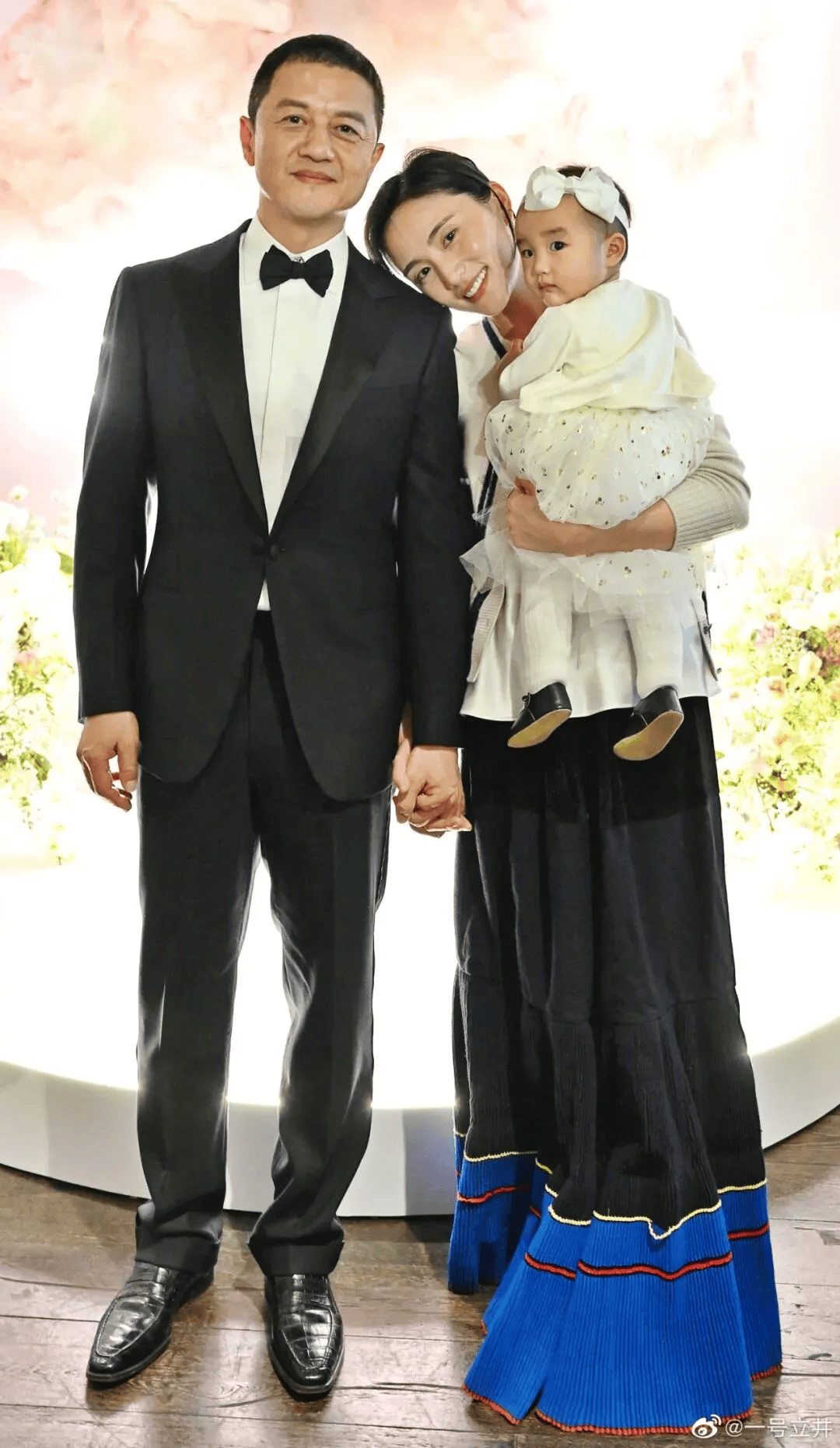 李亞鵬離婚后首次回應(yīng)質(zhì)疑<strong></p>
<p>西鳳酒
</strong>，“猜想永遠(yuǎn)不如真相來(lái)的更加精彩或殘忍”，宣布回歸直播間:西鳳酒

