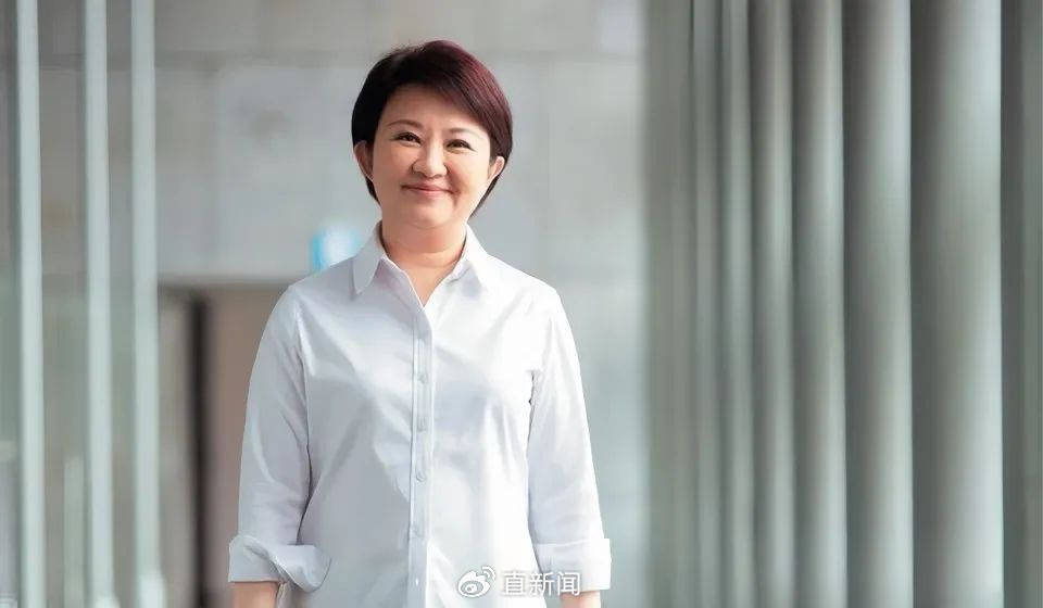 鄭麗文接掌國(guó)民黨主席<strong></p>
<p>西鳳酒
</strong>，盧秀燕棄選陷困，黨內(nèi)危機(jī)怎么解？:西鳳酒

