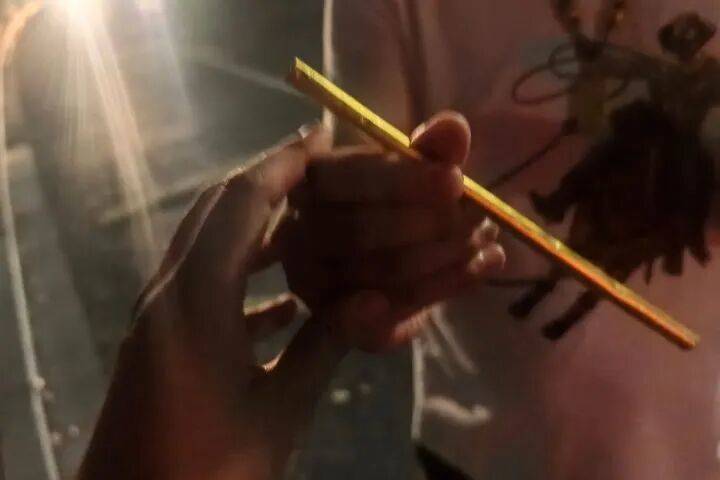 “要跪搓衣板了！”浙江男子用100克黃金打吸管喝奶茶<strong></p>
<p>西鳳酒
</strong>，凌晨在街頭丟了……:西鳳酒
