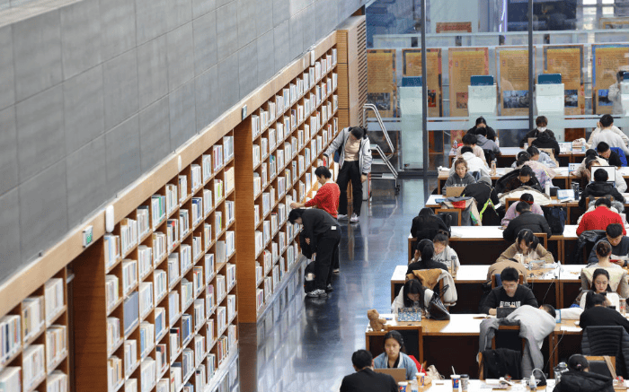 破解圖書館“一座難求”，讓文化共享真正落地 | 新京報(bào)社論:西鳳酒
