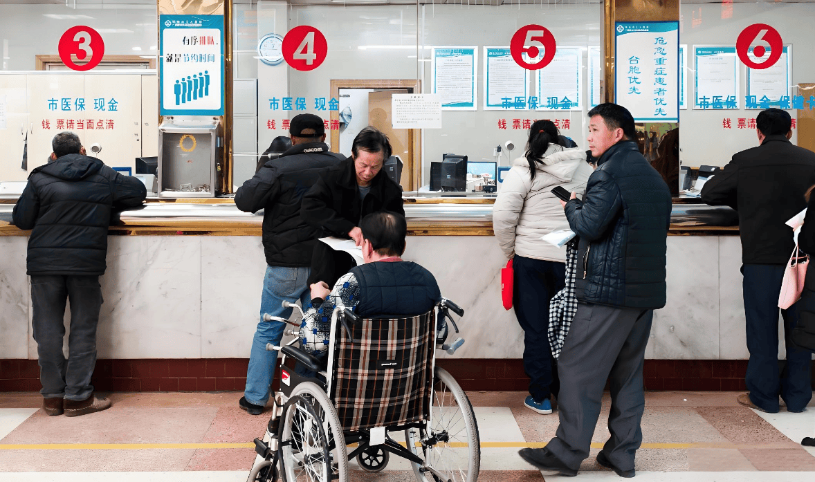 粵魯?shù)?4省份確定延長醫(yī)保最低繳費年限：男30年女25年！醫(yī)?；鹂傮w不缺錢<strong></p>
<p>西鳳酒
</strong>，但京津等多地已現(xiàn)醫(yī)保赤字！:西鳳酒
