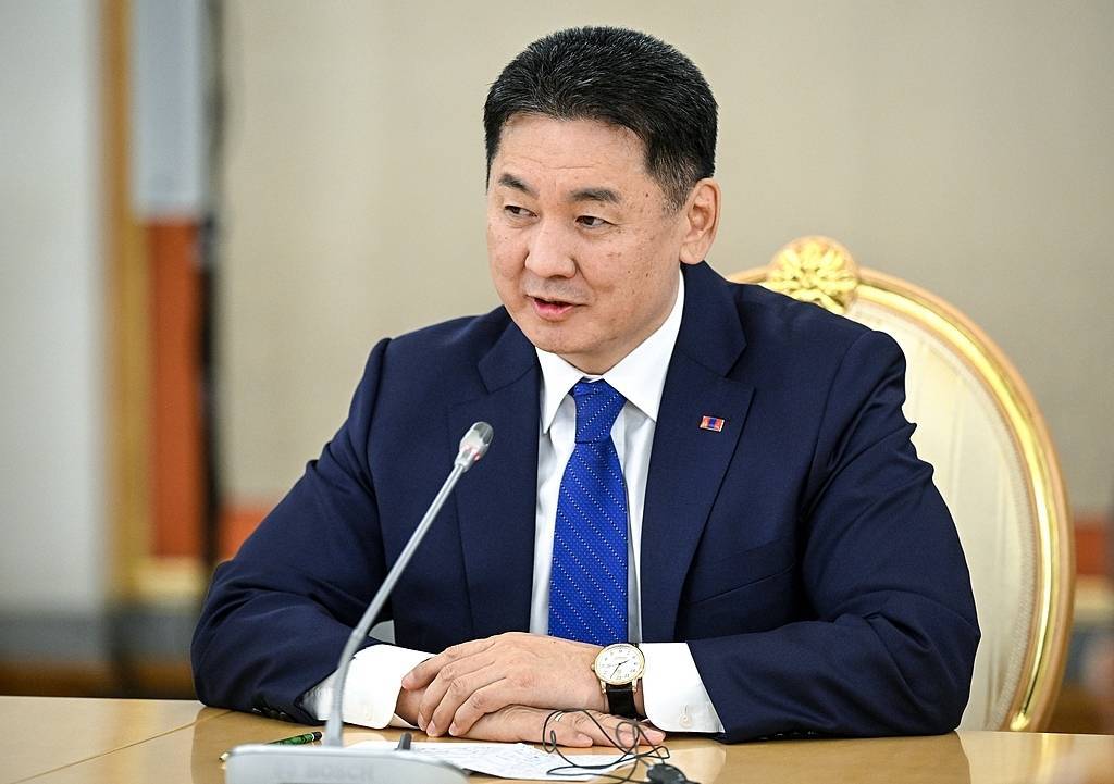 蒙古國總統(tǒng)全面否決罷免總理決議:西鳳酒
