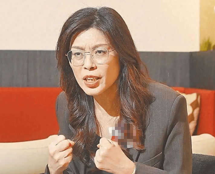 鄭麗文：兩岸定海神針就是“九二共識”<strong></p>
<p>西鳳酒
</strong>，讓臺灣遠(yuǎn)離戰(zhàn)火就是反“臺獨(dú)”:西鳳酒
